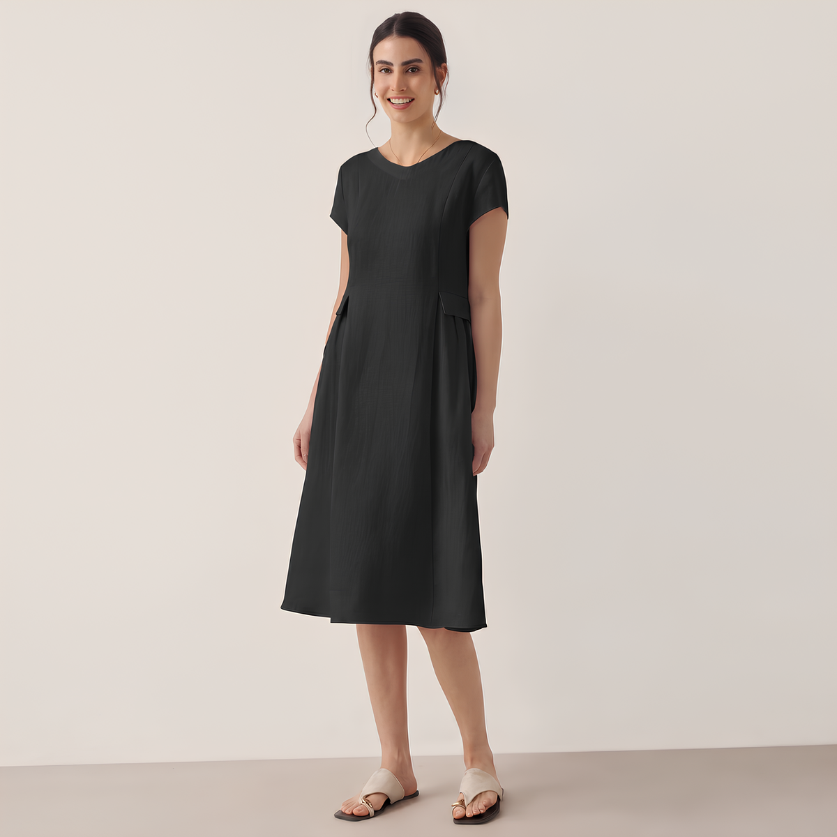 Alexa V-Neck Linen Dress