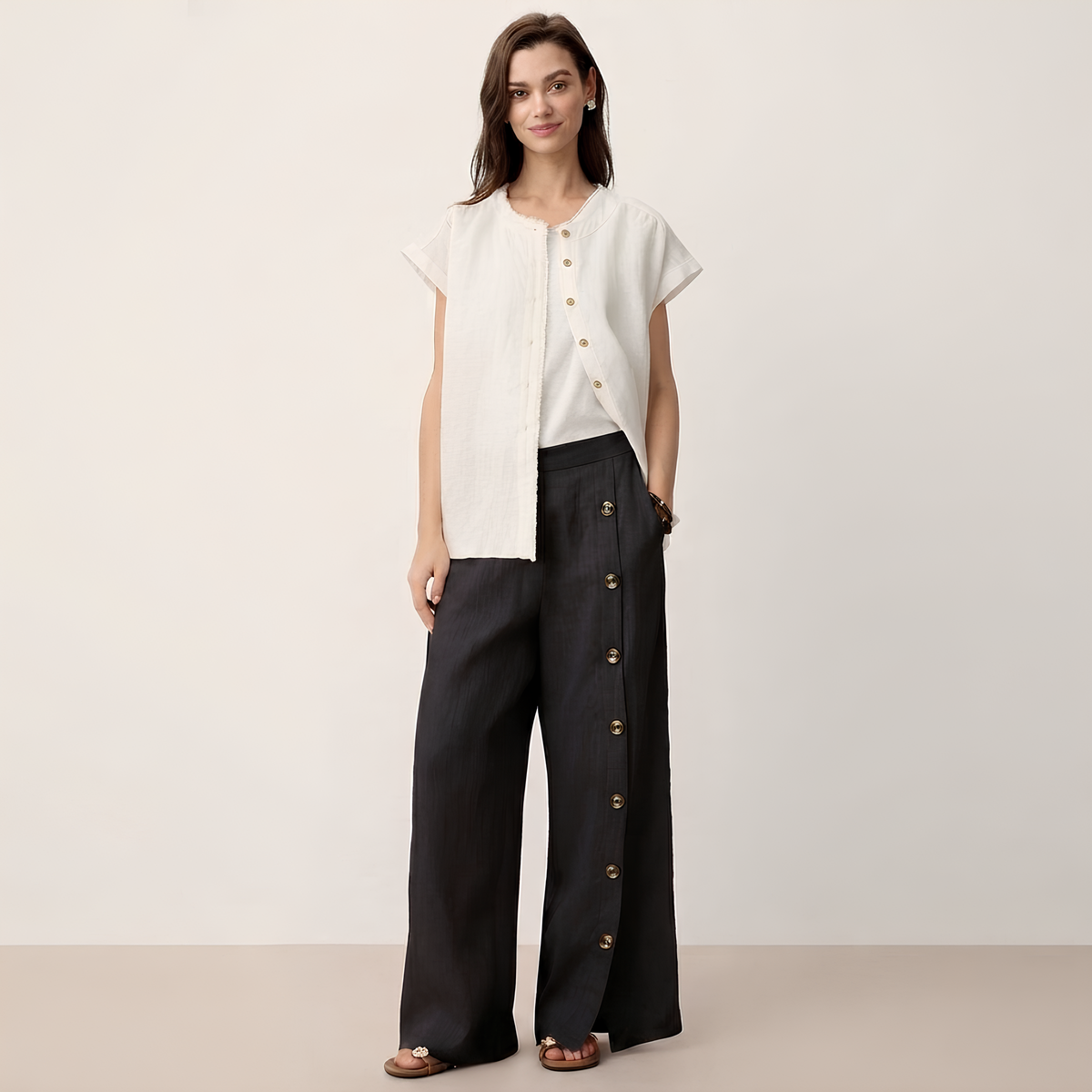 Pantalon en lin boutonnée Kaya