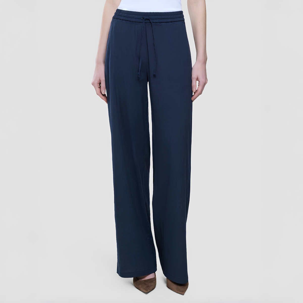 Vera Relaxed Linen Trousers