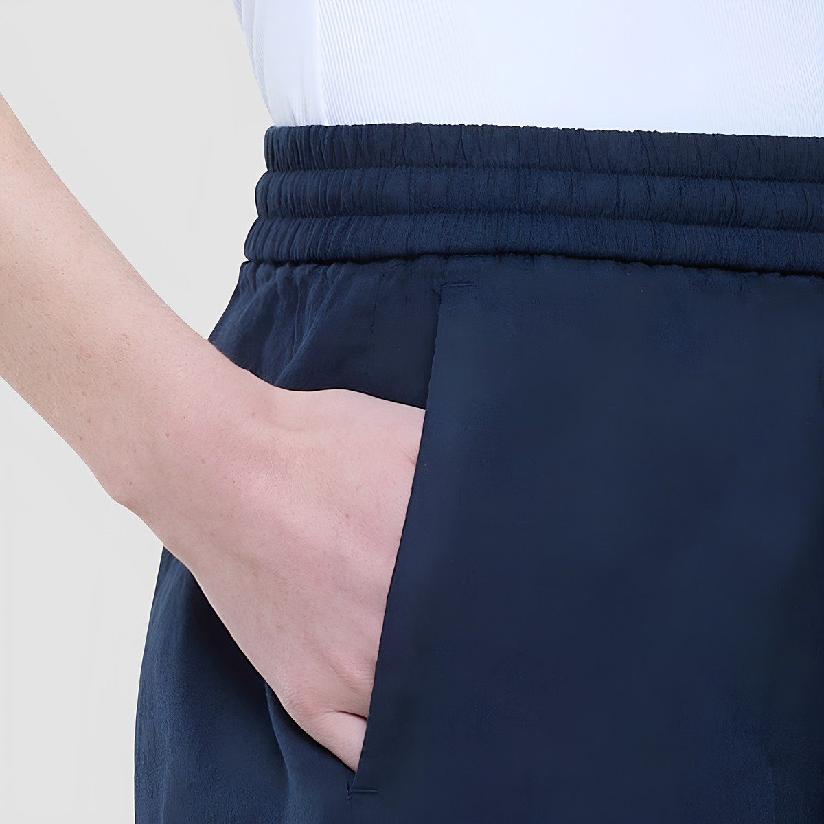 Vera Relaxed Linen Trousers