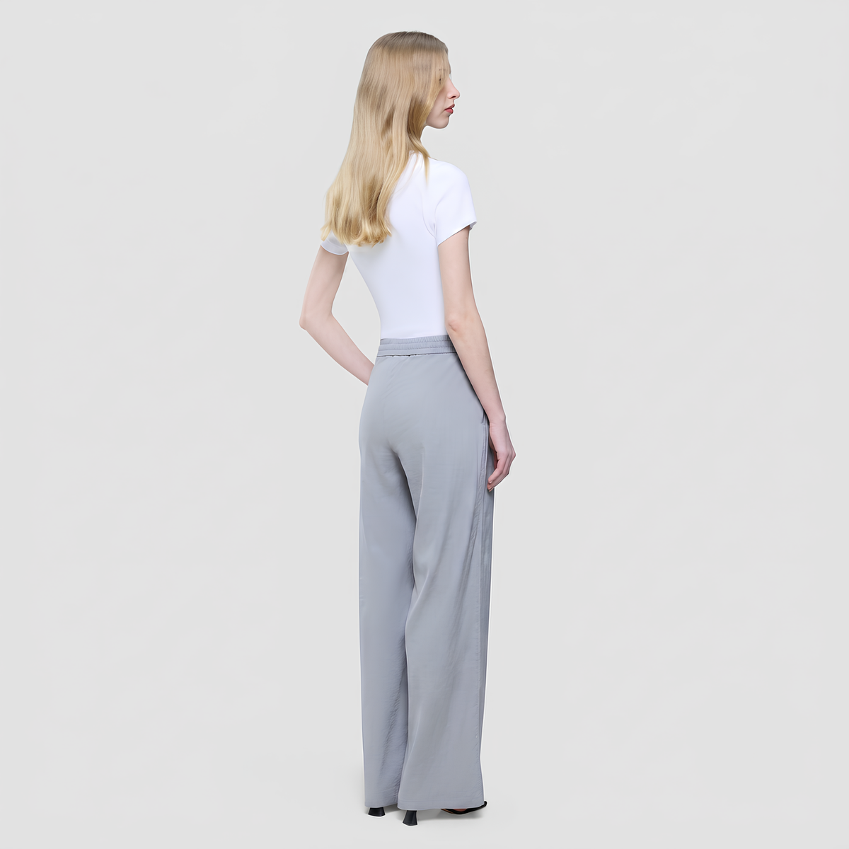 Vera Relaxed Linen Trousers
