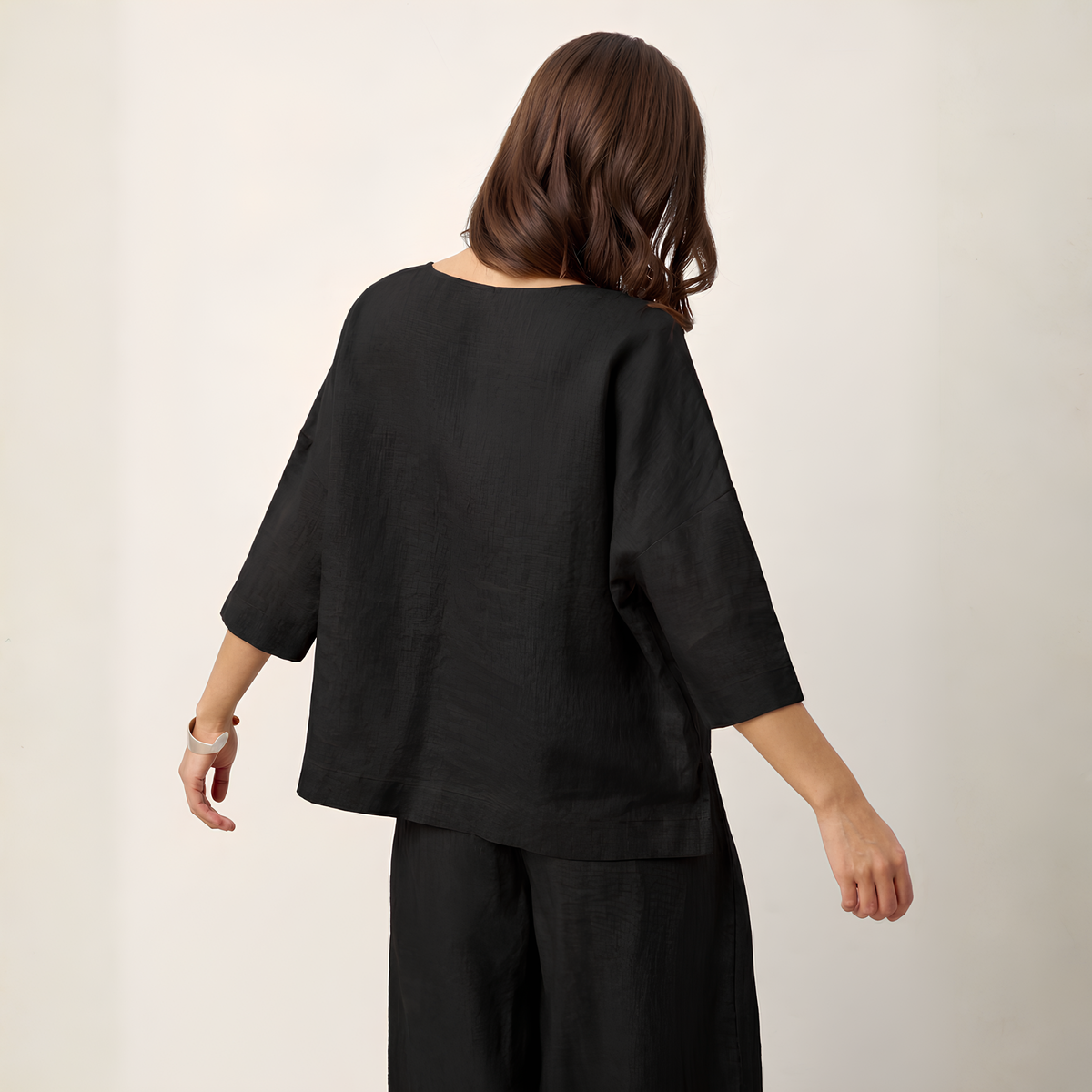 Viola Layered Linen Overtop